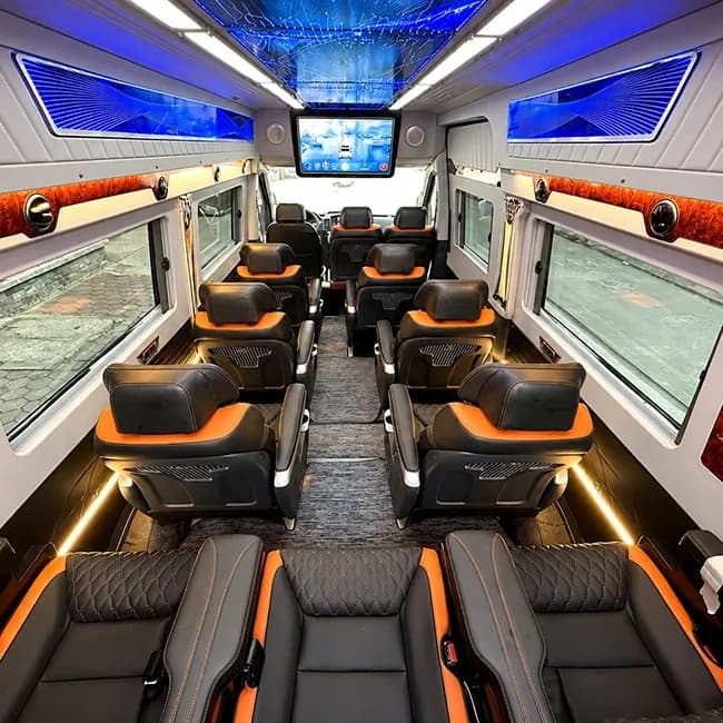 Xe Limousine Tràng An
